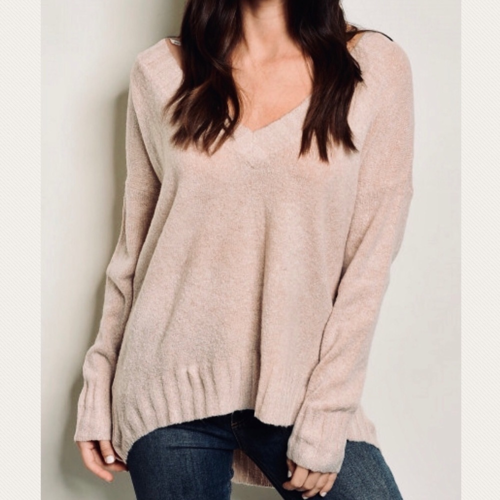 Uniq oatmeal Back lacing v-neck slouch sweater